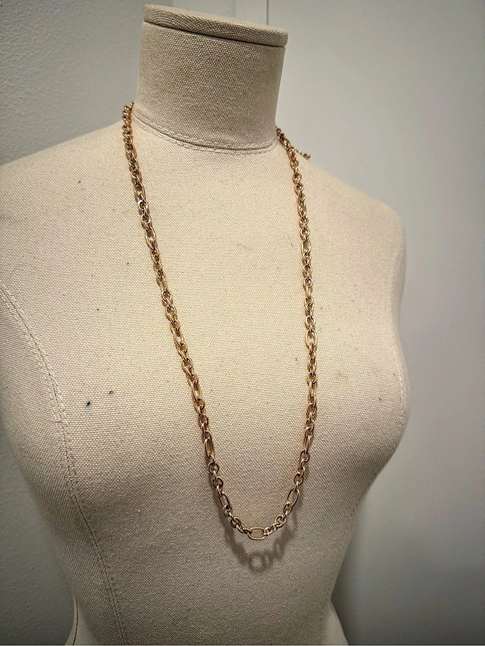 Gold-Tone Chain Necklace Like New